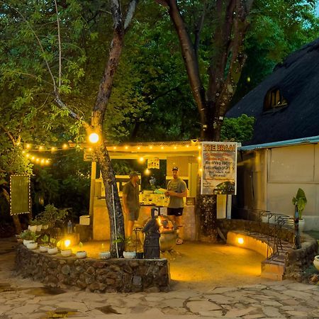 Victoria Falls Backpackers Lodge מראה חיצוני תמונה