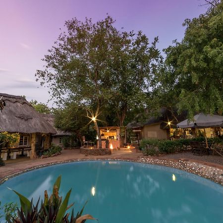 Victoria Falls Backpackers Lodge מראה חיצוני תמונה