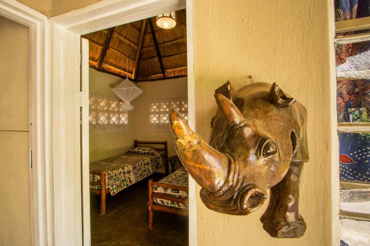 Victoria Falls Backpackers Lodge מראה חיצוני תמונה
