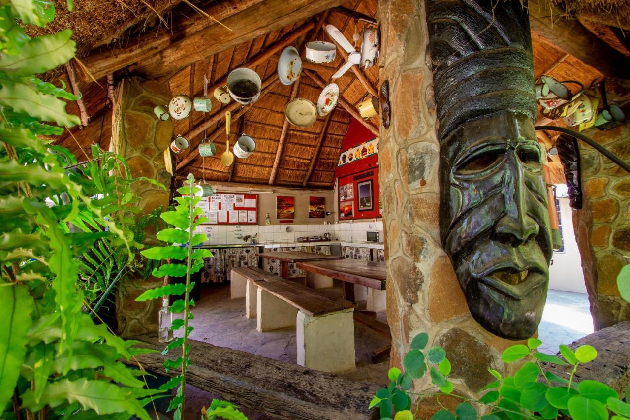 Victoria Falls Backpackers Lodge מראה חיצוני תמונה